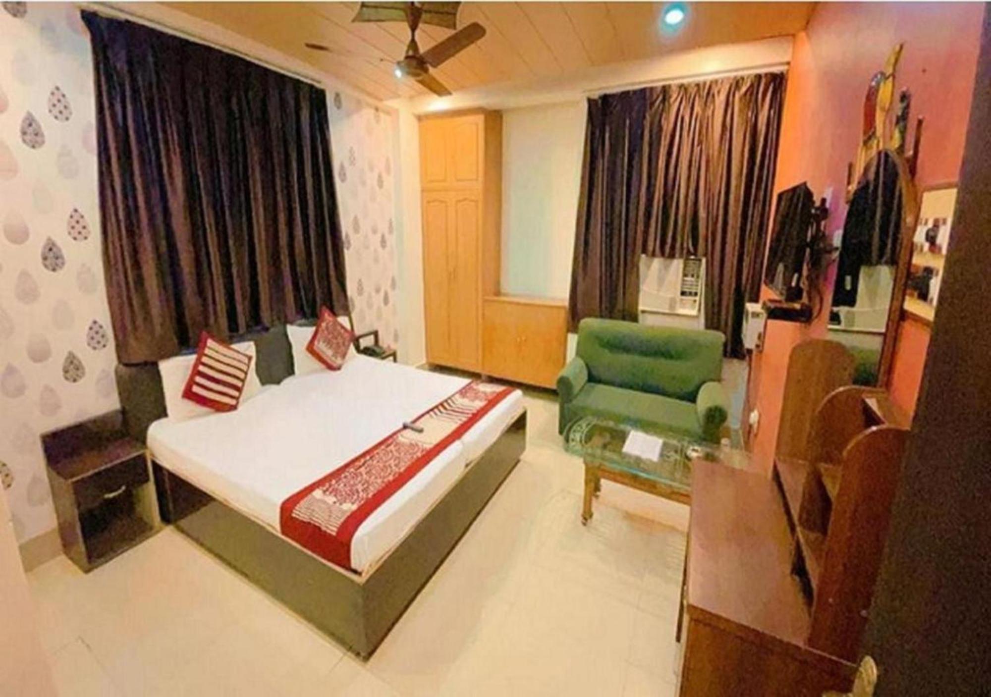 Grg R P International Patna Hotel Patna  Exterior photo